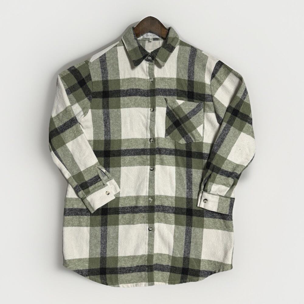 Eden & Olivia Plaid Button-Up Shirt – Green / Cream | Size Small